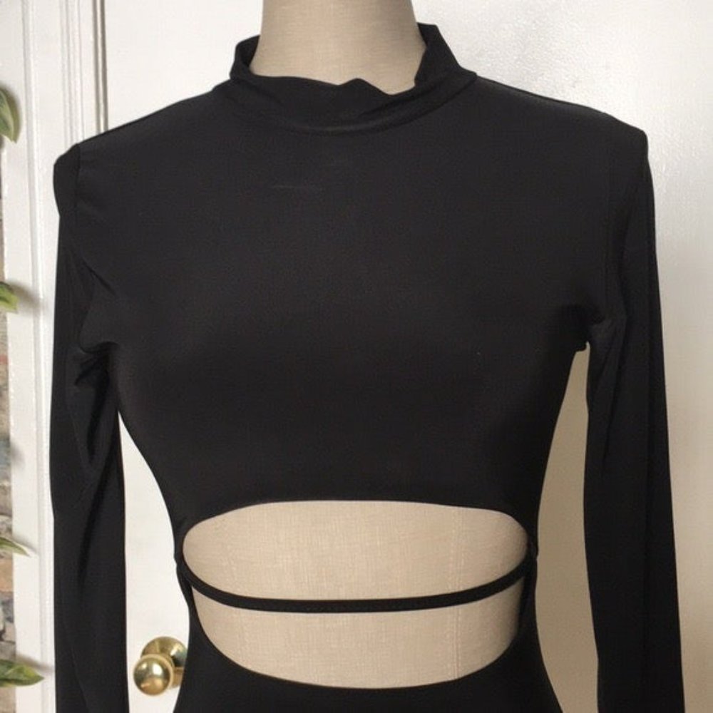 PrettyLittleThing Black Cut Out Dress NWOT Sz 0 - Picture 7 of 10